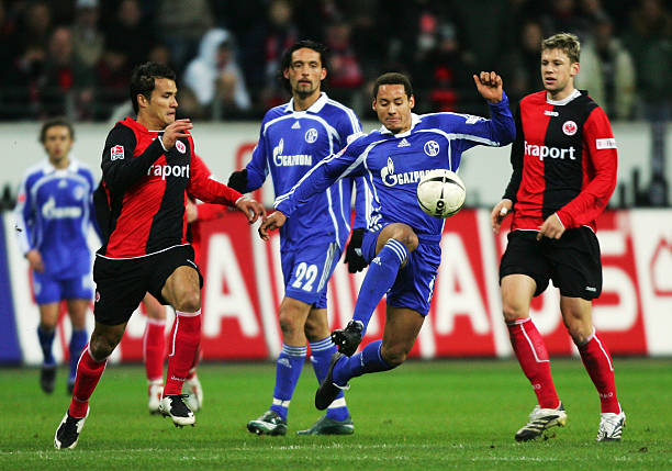 她们通过快 她们通过快