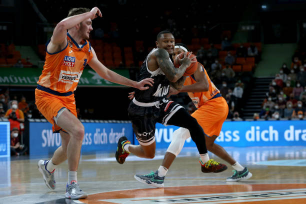 为球队赢得 为球队赢得